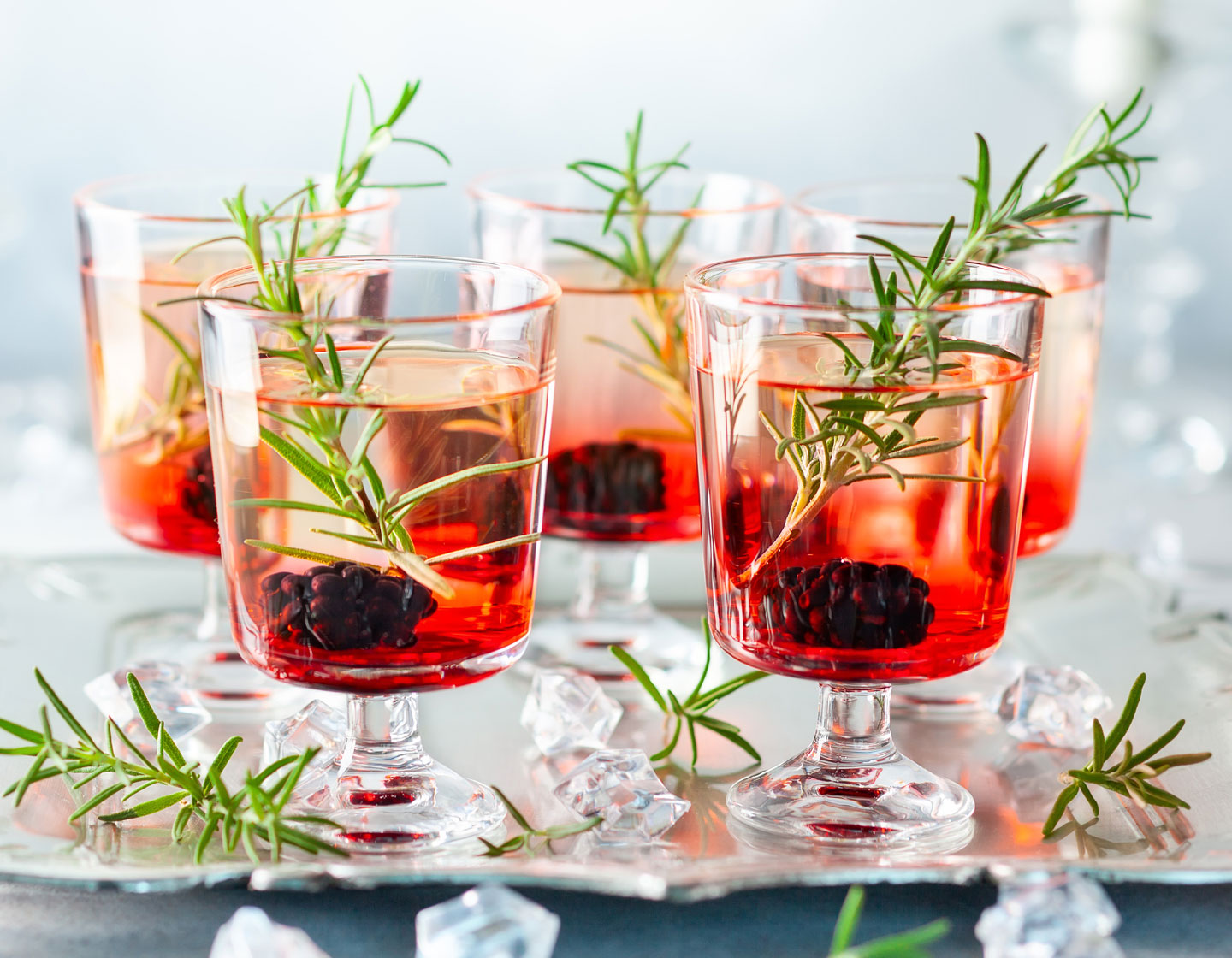 5 glasses of cocktail  