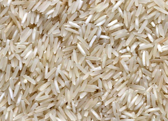 Primer plano de arroz blanco