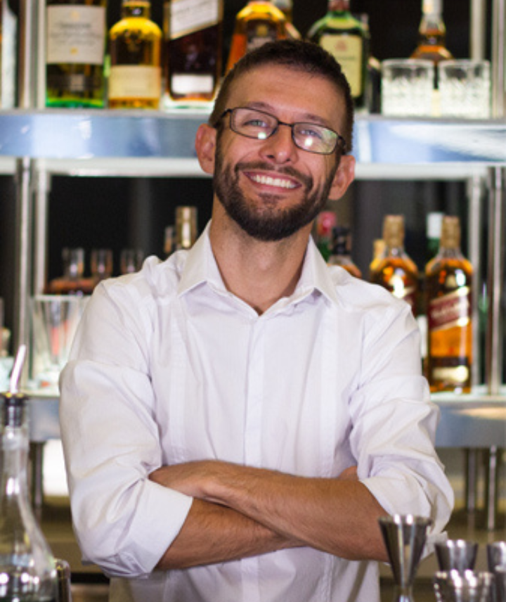 Imagem do Head Bartender André Bueno