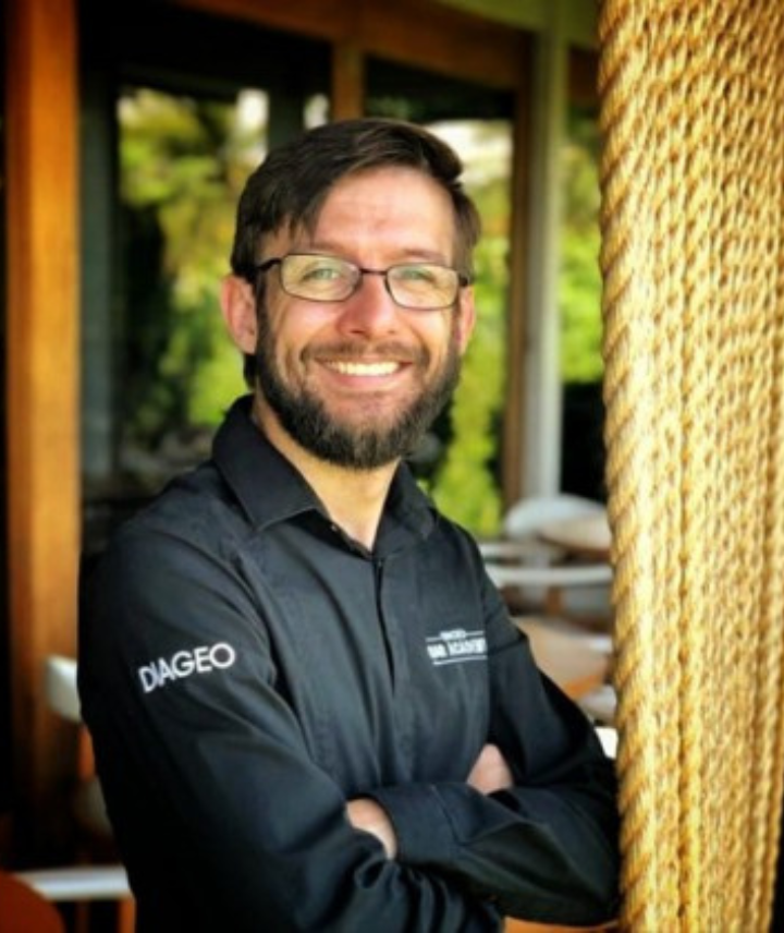Imagem do Head Bartender André Bueno