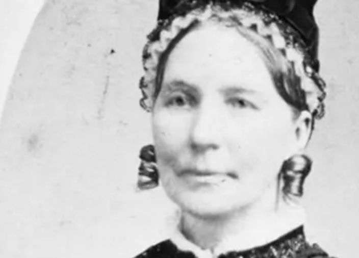 Cardhu Elizabeth Cummings First Female Distiller