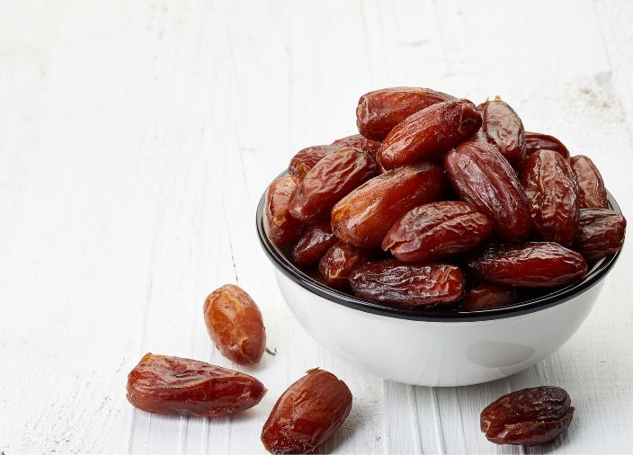 Bowl of dates