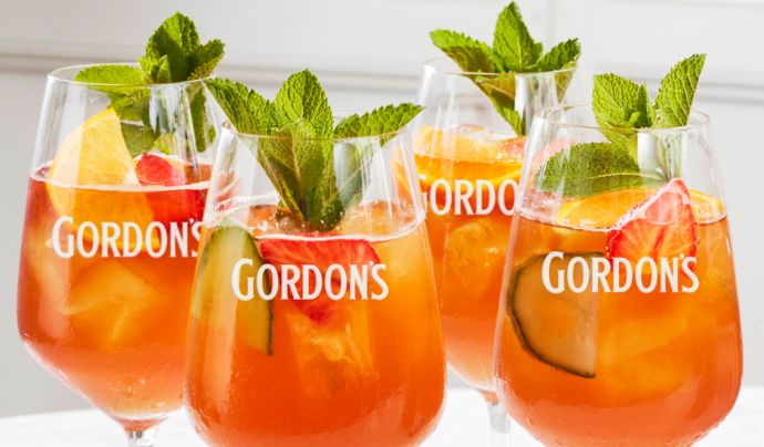 GORDON’S ORANGE GIN FIZZ​