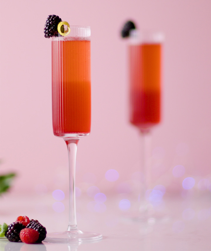 2 Champagne cocktails