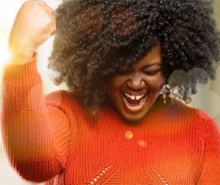 Imagem de uma mulher feliz