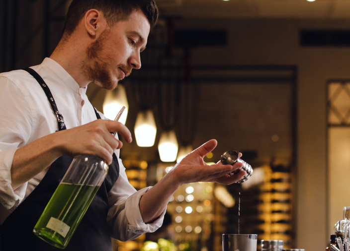 Entrenando a los Nuevos Bartenders 