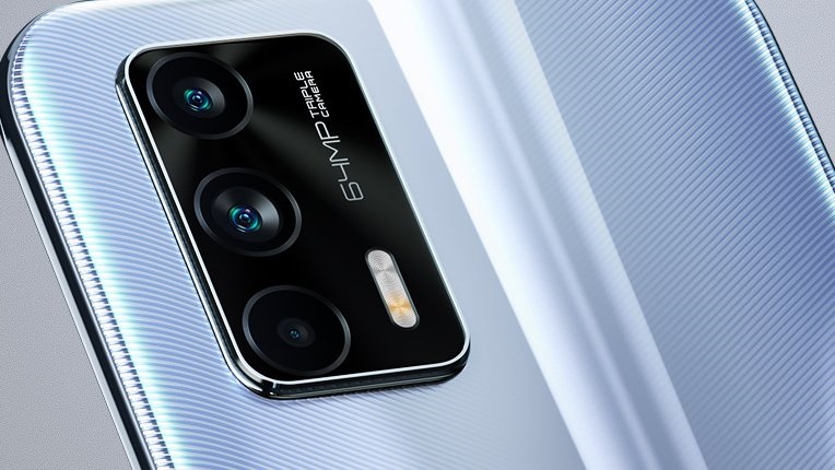 realme gt rear look 64mp