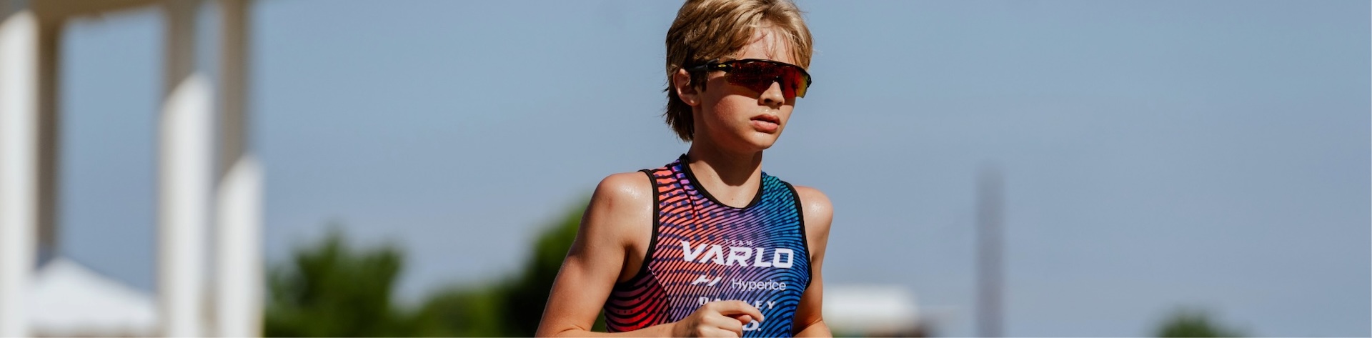 Supertri runners showing their running gear during the running stage of a Supertri race