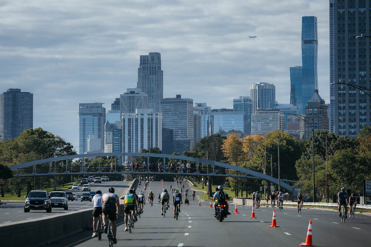 Chicago cycling image