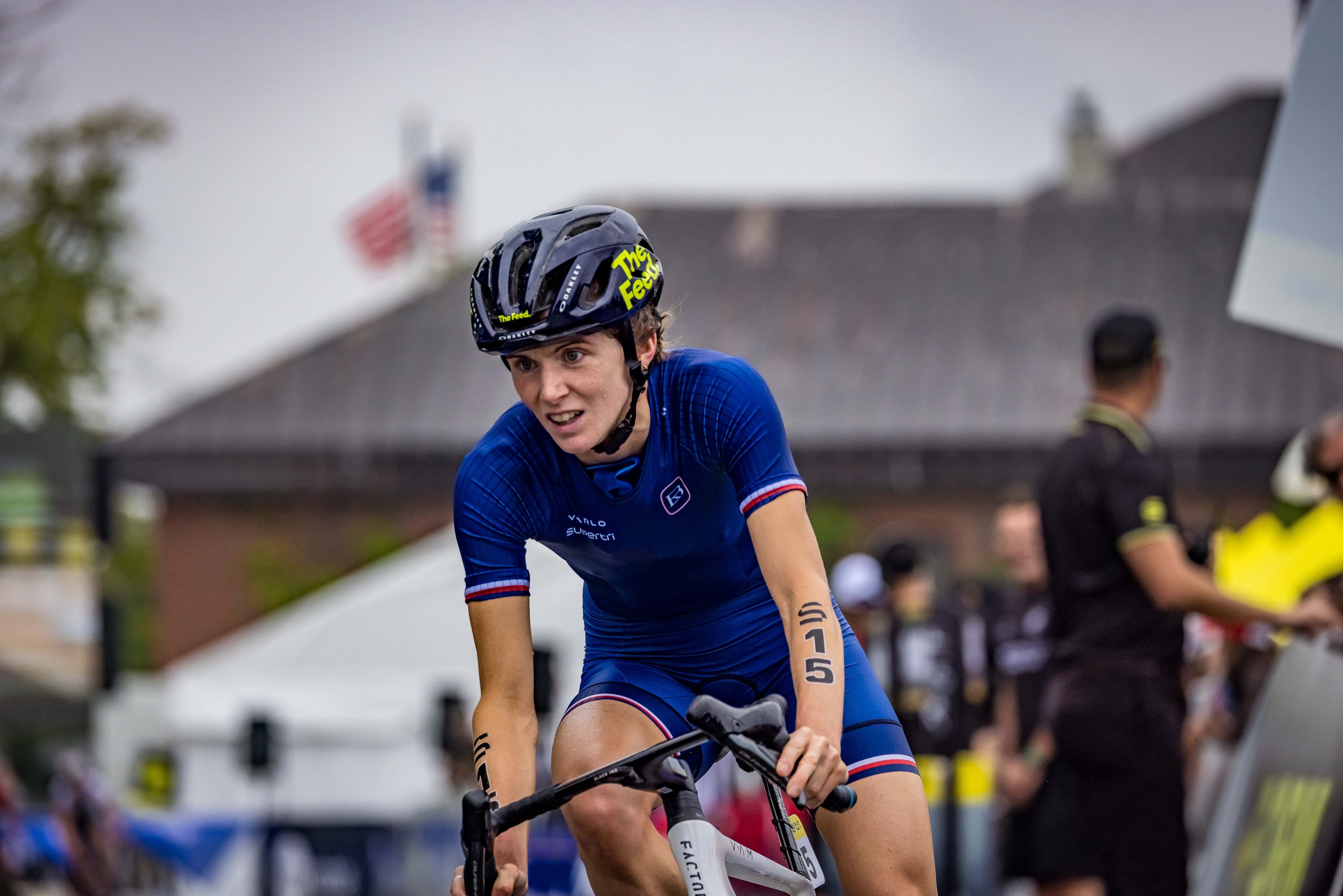 Beth Potter cycling
