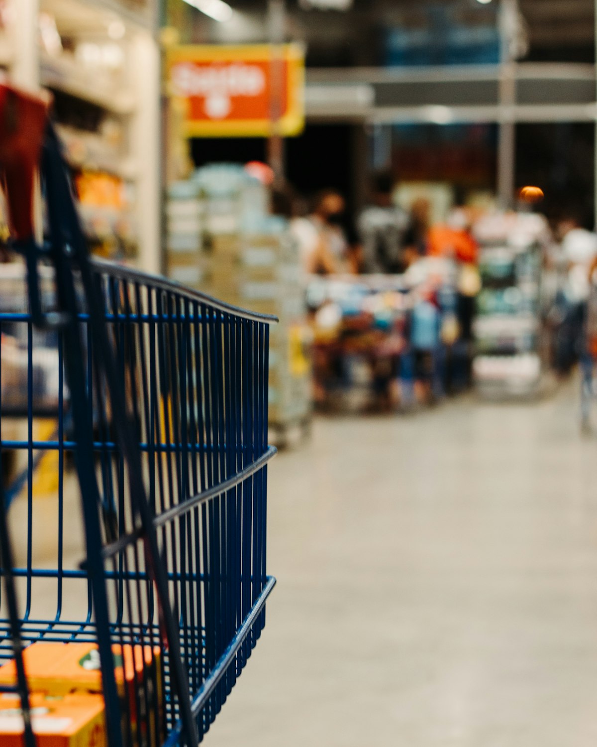 Supermarket Data and DOOH: The New Power Couple for FMCG Brands