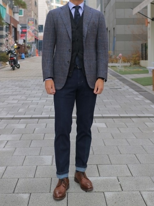 Business casual jeans outfit