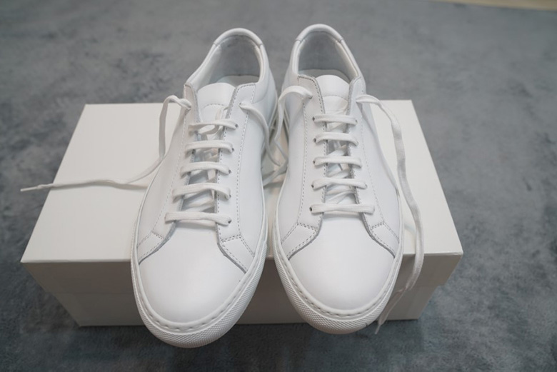 Common projects achilles store low laces