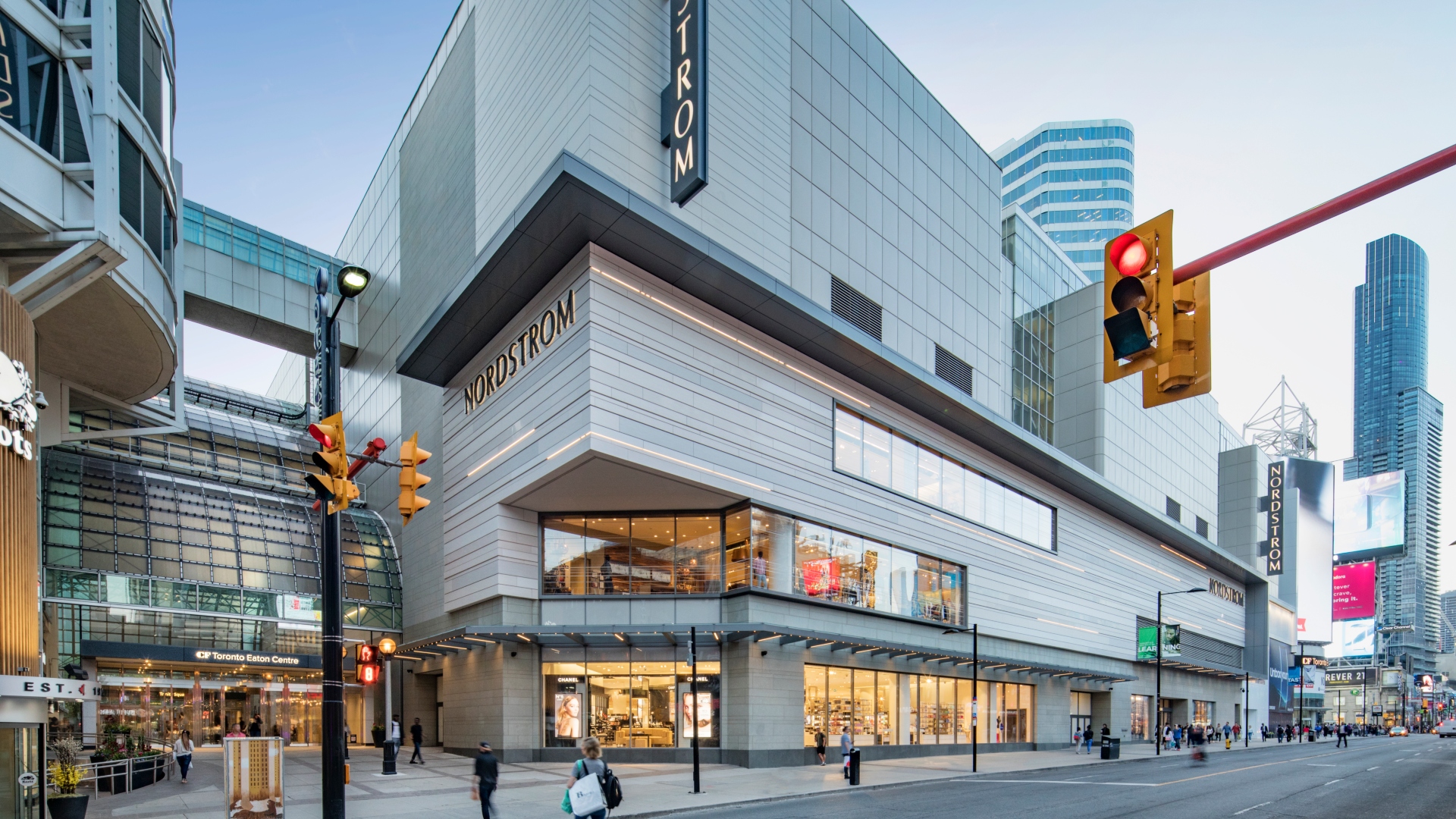 CF Toronto Eaton Centre - Teeming with Trendy Styles – Go Guides