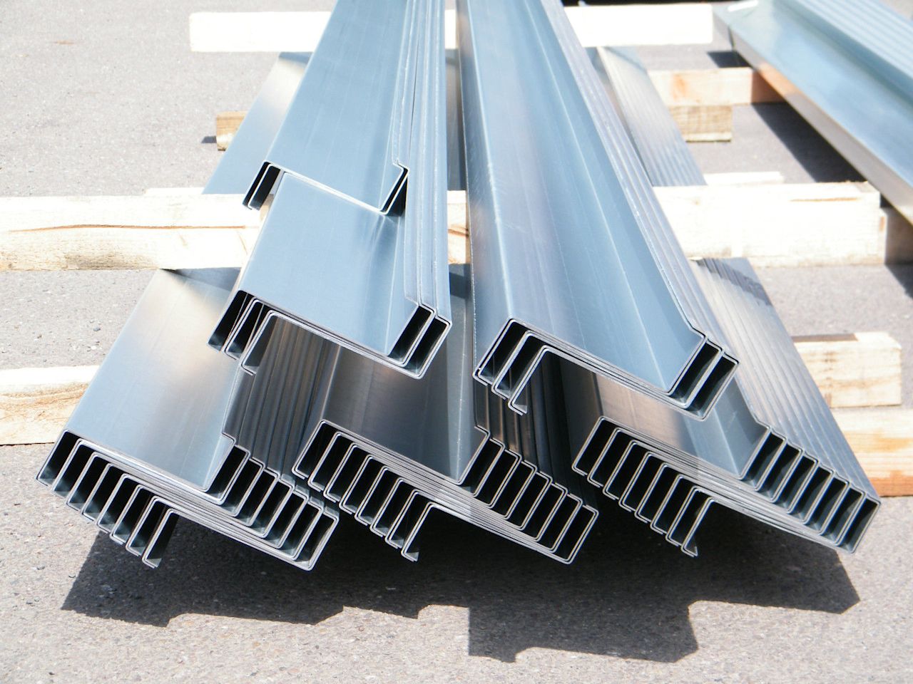 Z- Purlins