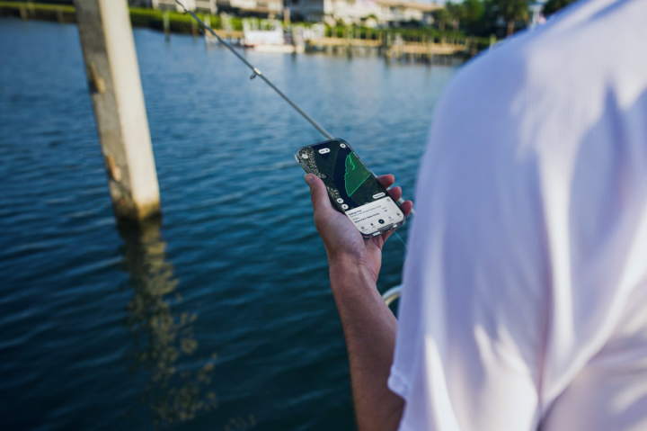 How to find fishing spots near you
