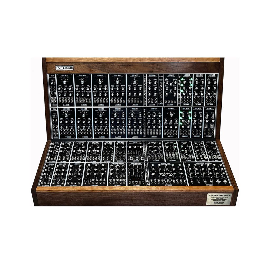 AJHSynth RadioPhonic Synth Synthesizer