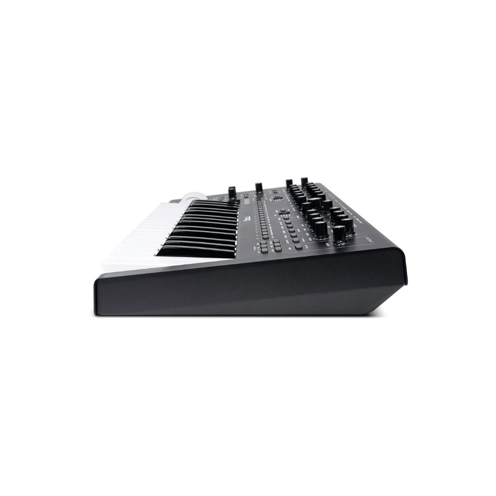 Moog_Messenger_Synthesizer__1_.jpg