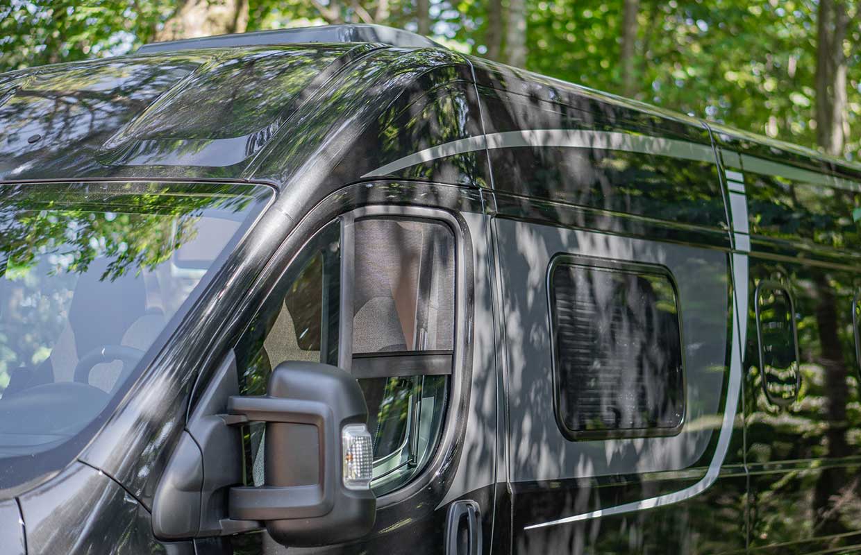 flexscreen camper