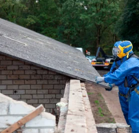 Was ist PSF-Asbest und was ist beim Umgang mit kontaminierten Bereichen zu beachten?