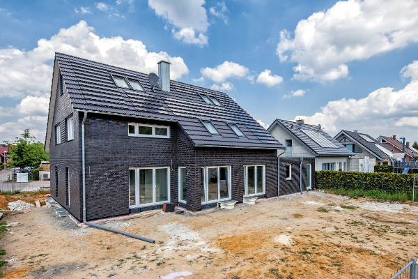 Haus während Hausbau