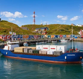 Die neue Frachtverbindung von Büsum nach Helgoland