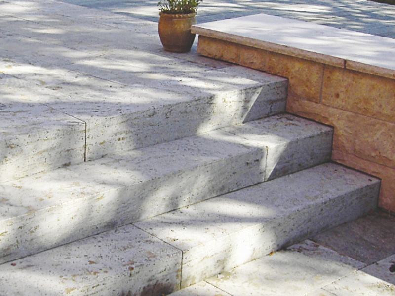 Gartenwelt_FrMuschelkalkStufeGesägt_Beitragsbild.webp