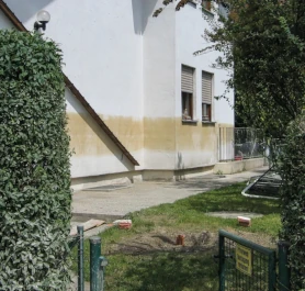 Spezielle Herausforderung: Hochwasser | Sanierungsempfehlung an der Fassade