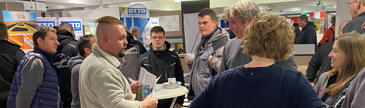 Handwerker beim Handwerkerfrühstück vom Schröder Bauzentrum