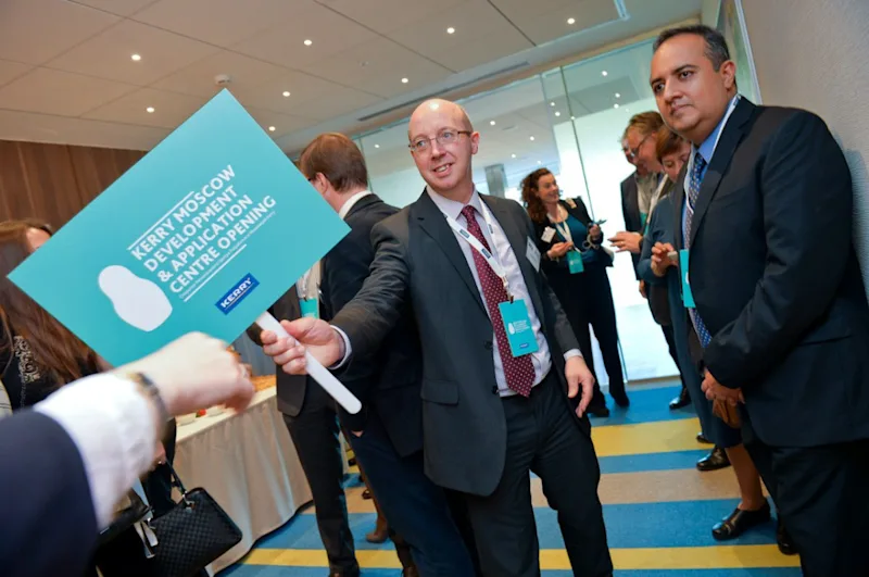 Opening of Kerry's office in Moscow gallery image 4