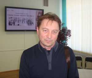 843px-Aliaksandr Fiodarawich Smalianchuk 2013-02-28 belarussian historian
