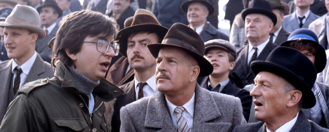 Зліва направо: Юліюш Махульський, Ян Махульський та Вітольд Пиркош під час знімання фільму «Ва-банк». Лодзь, 1981. Фото: Єжи Коснік / Forum