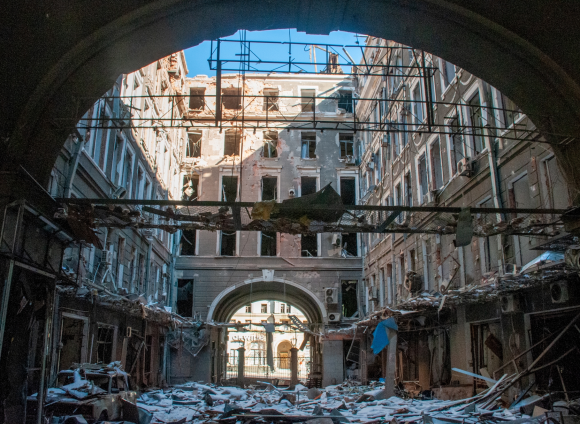 Руйнування в Харкові. Фото: Марієнко Андрій / УНIАН