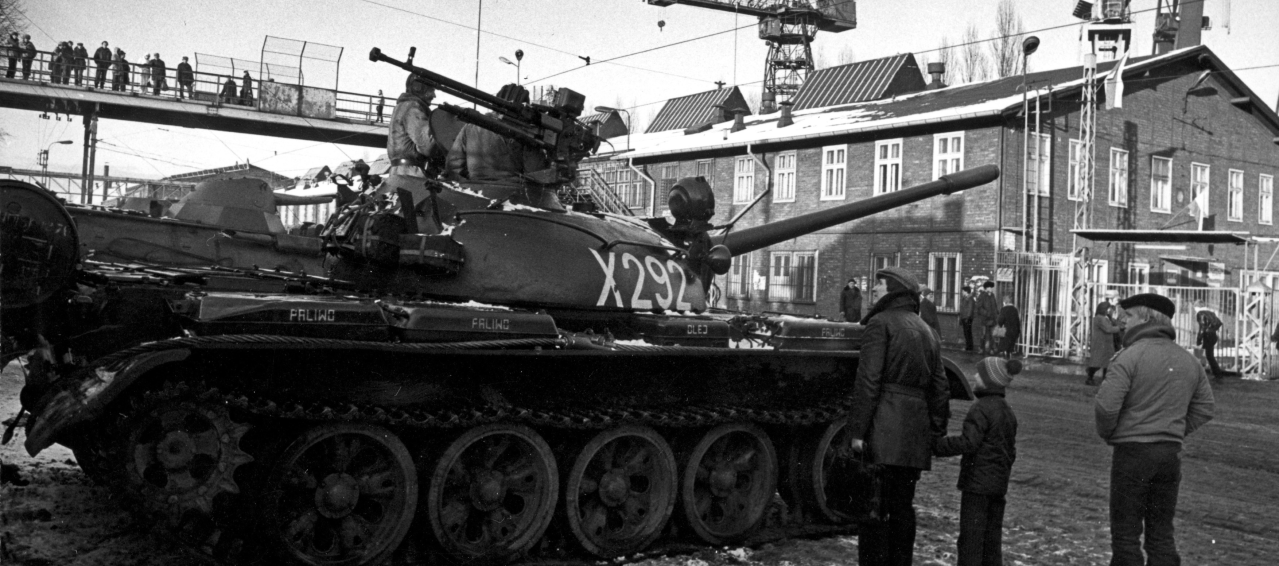 Ґданськ під час воєнного стану, грудень 1981. Фото: Лєшек Пєкальський / Forum