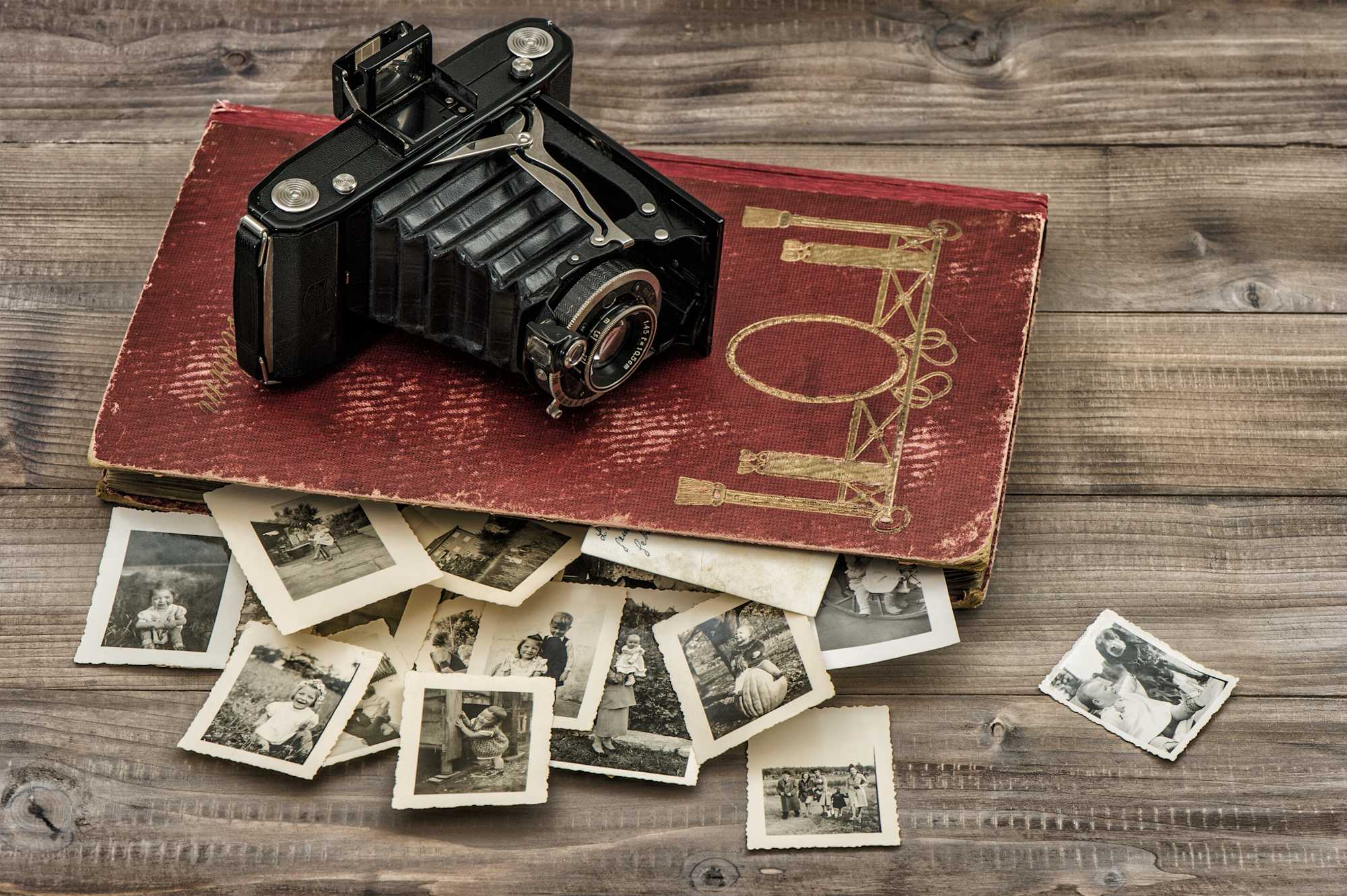 Escape to yesteryear with a stay at Mountain Whispers, Blue Mountains - antiques around every corner
