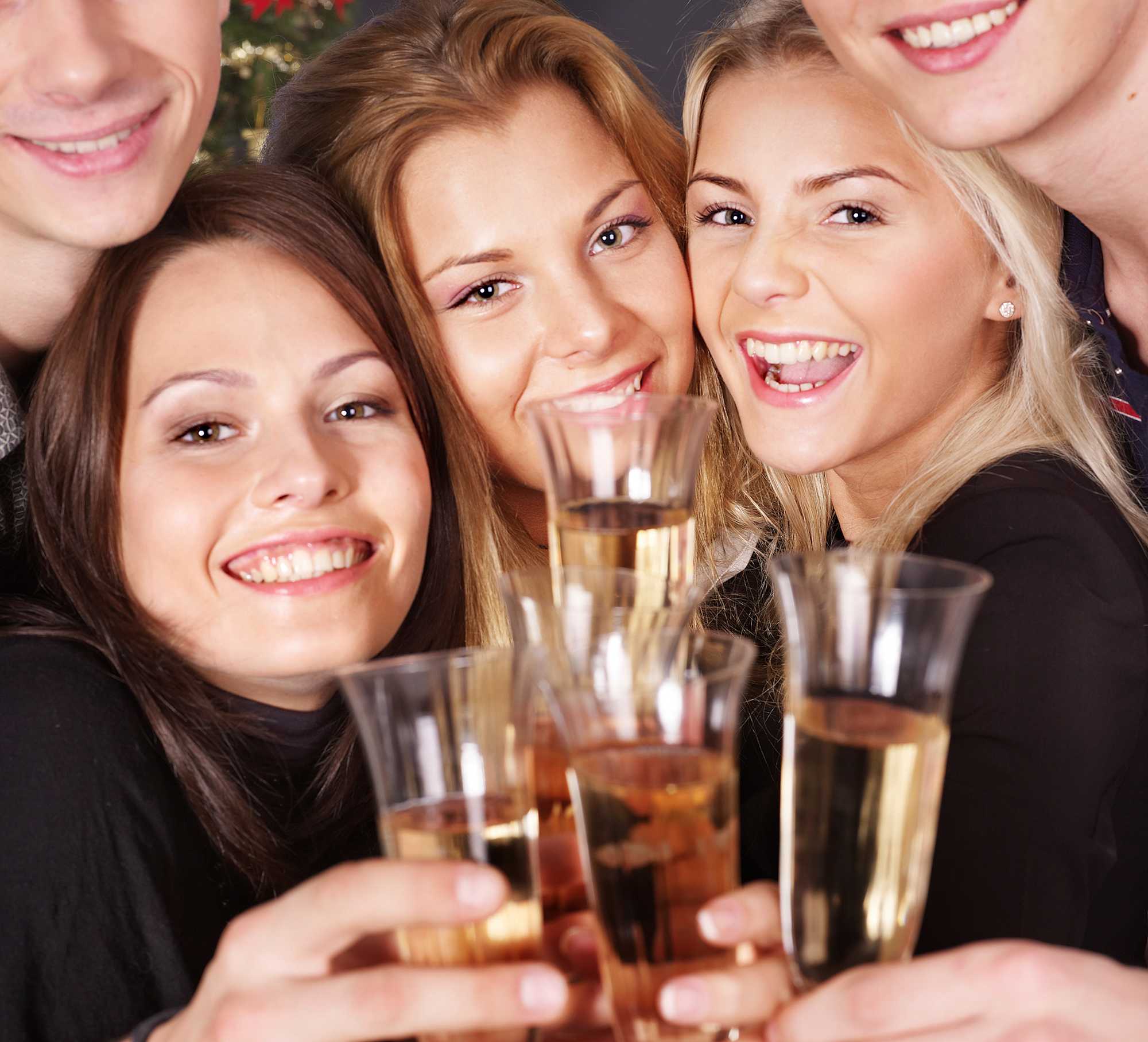 Escape with your girlfriends to Mountain Whispers, Leura and Katoomba Blue Mountains and allow us to spoil you