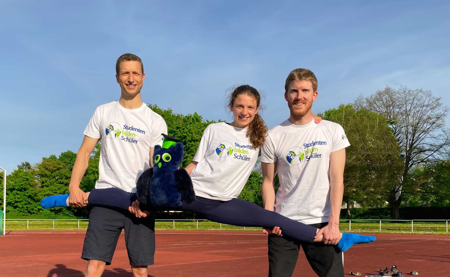 Florian, Alina und Janosh beim Sport in Heidelberg
https://drive.google.com/file/d/14cOQqz4kwQxwbOPjC3uyqATffbFaegNx