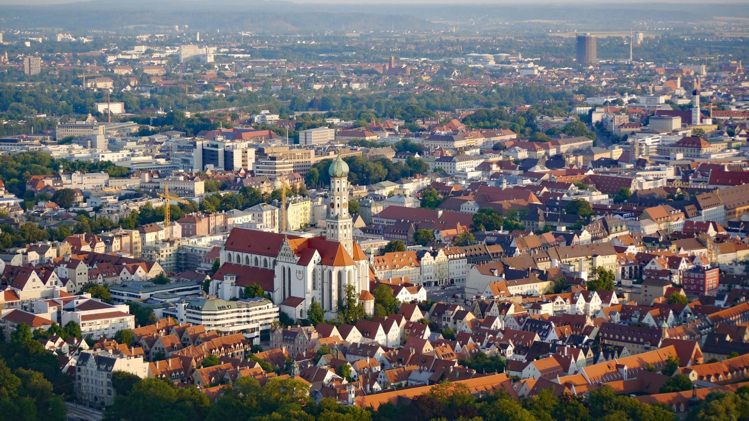 Ansicht auf die Stadt Augsburg von oben