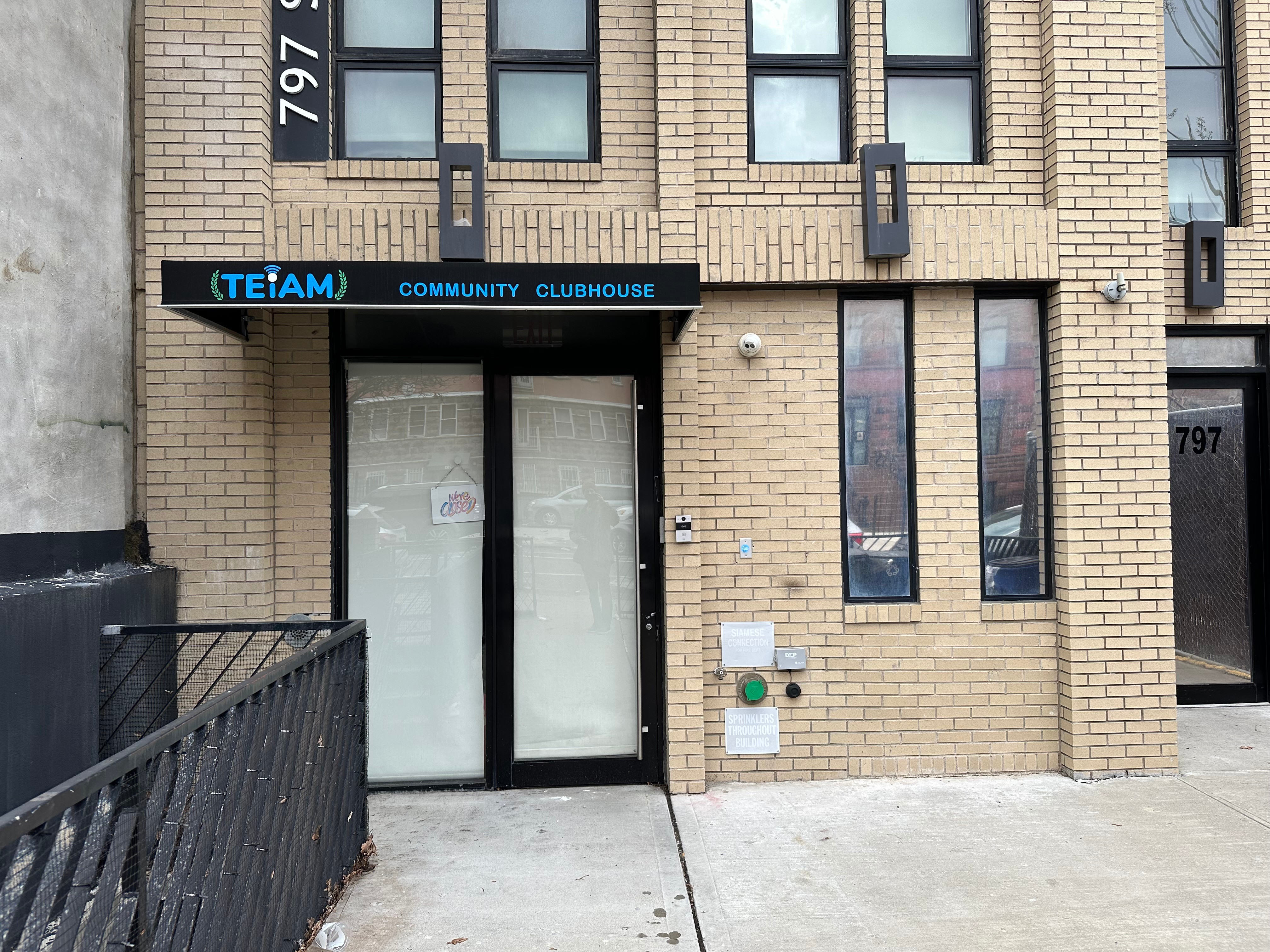 797 STERLING PL