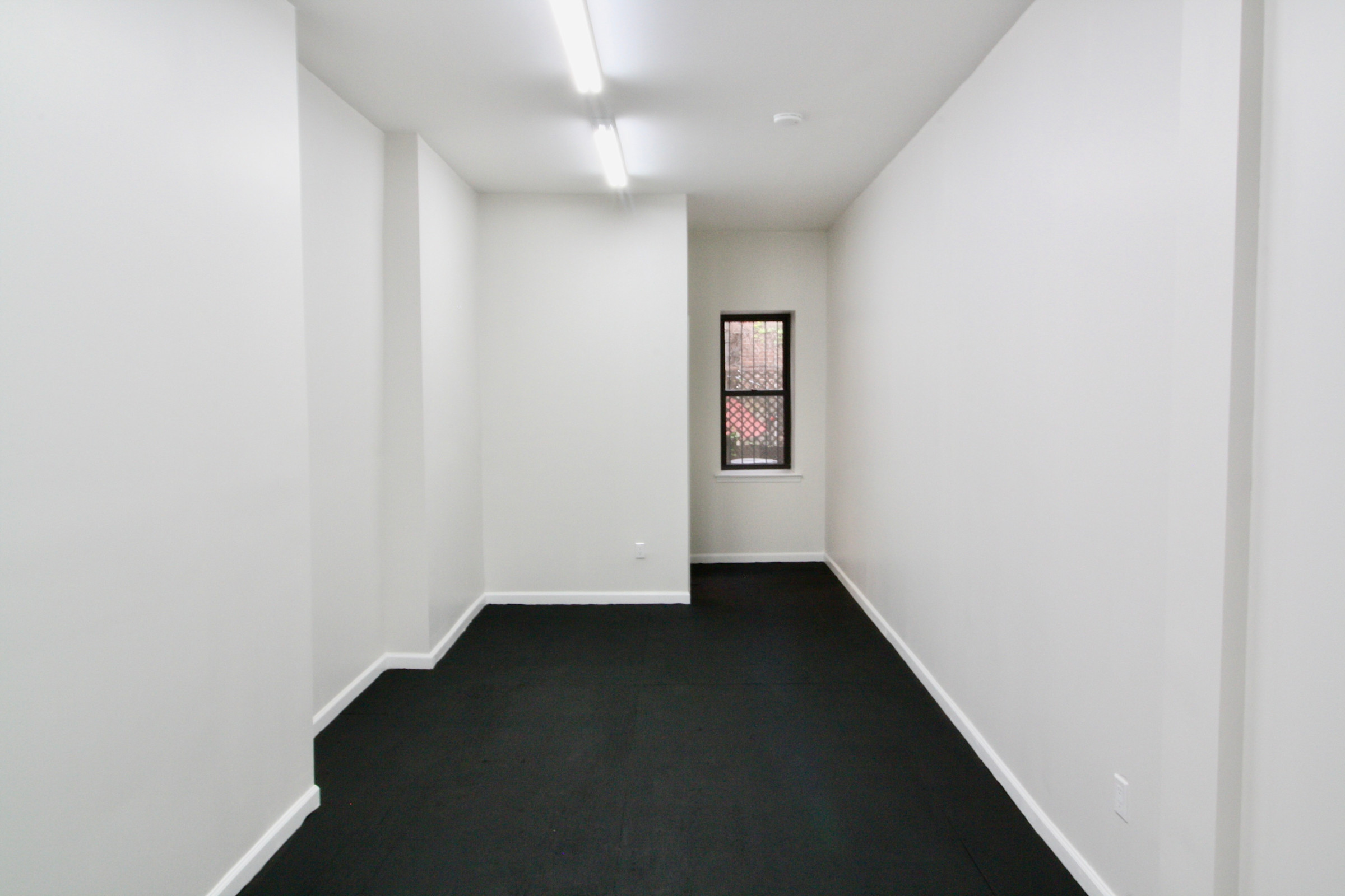 136 Orchard St Left 7