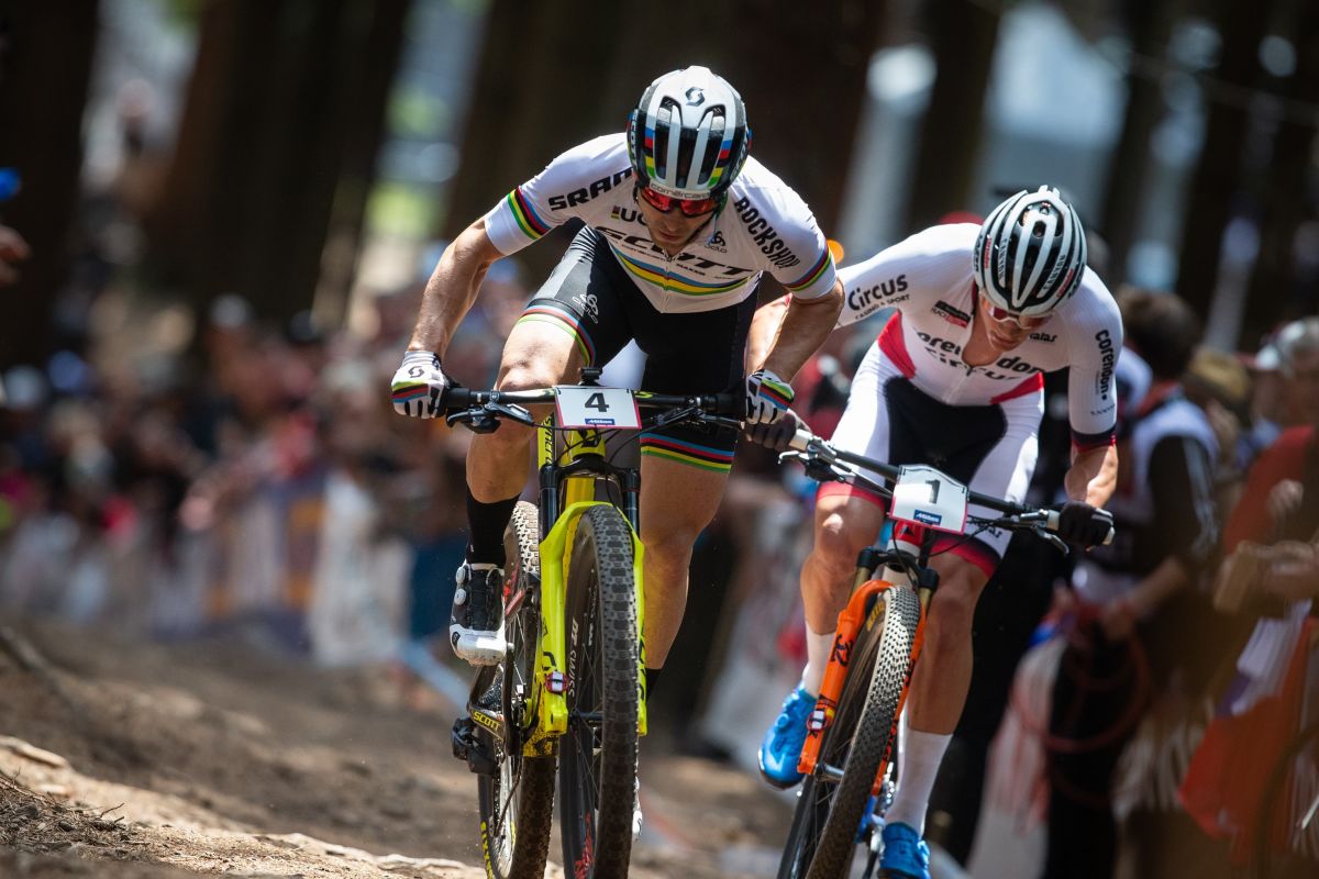 Mercedes-Benz UCI Mountain World Cup: 2019 winners Schurter and Courtney in the starting blocks |