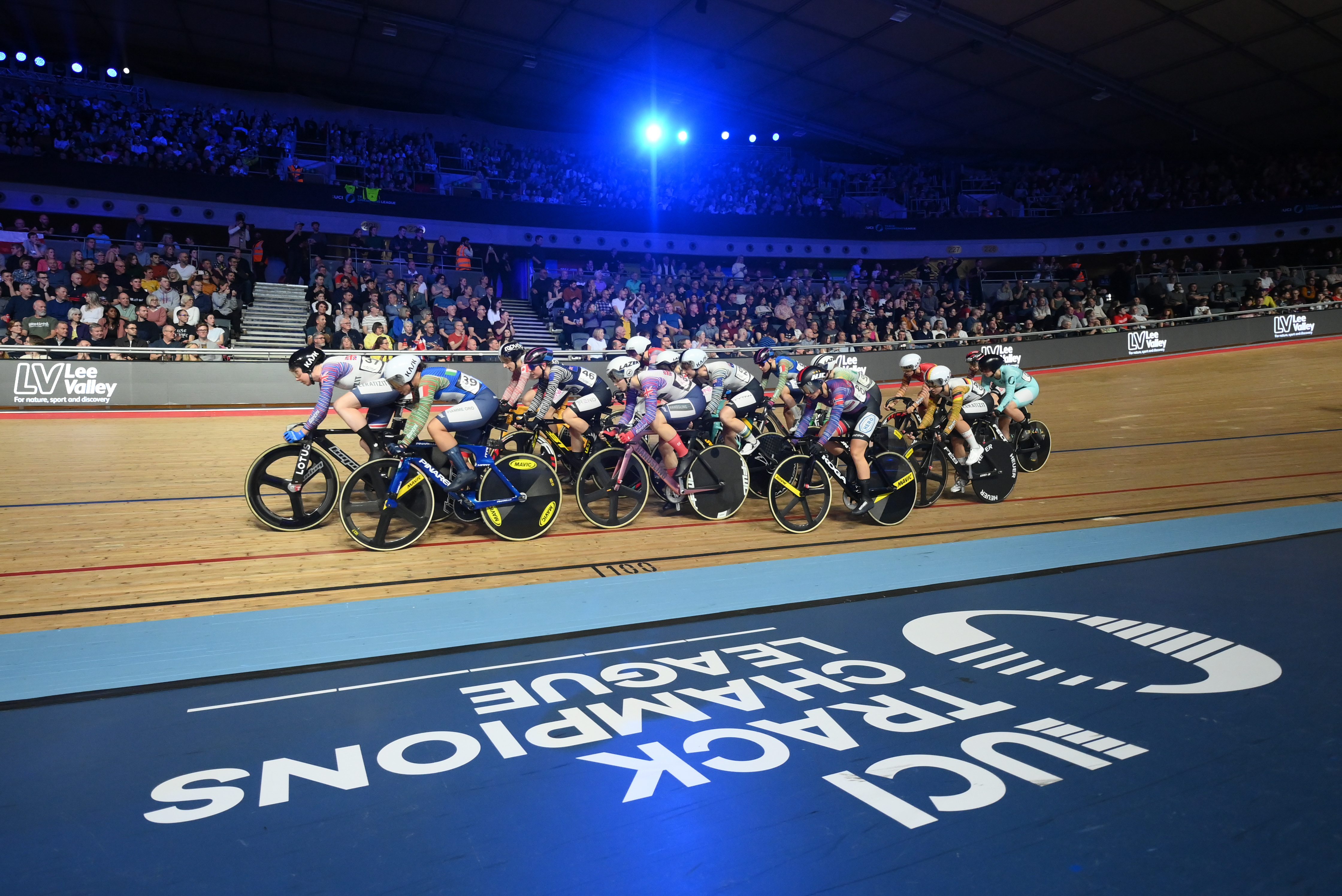 Stars And Sparkles - The UCI Track Champions League Returns | UCI