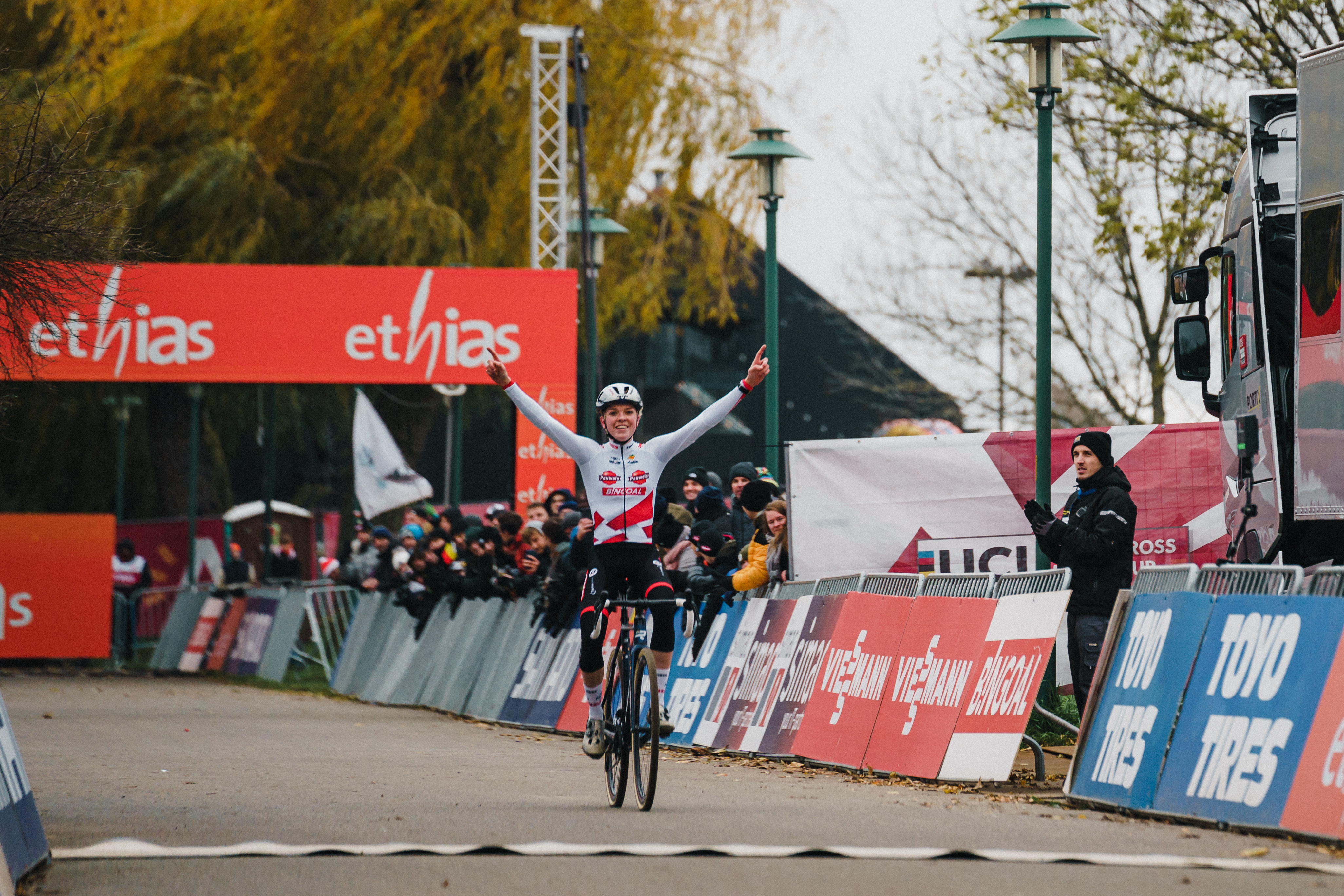Brace for impact the UCI Cyclocross World Cup heats up! UCI