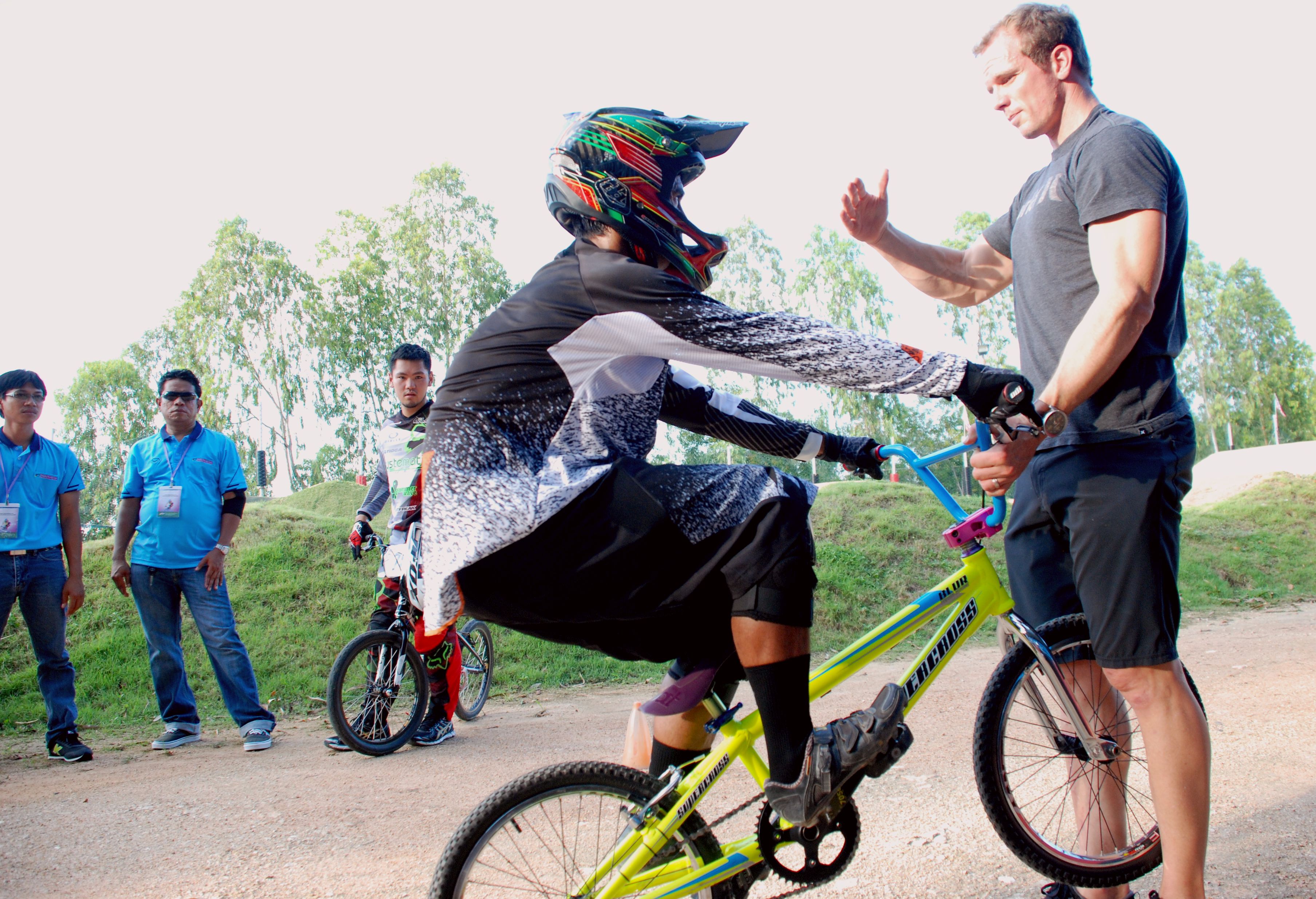 Asian coaches complete UCI BMX Coaching Course in Thailand UCI