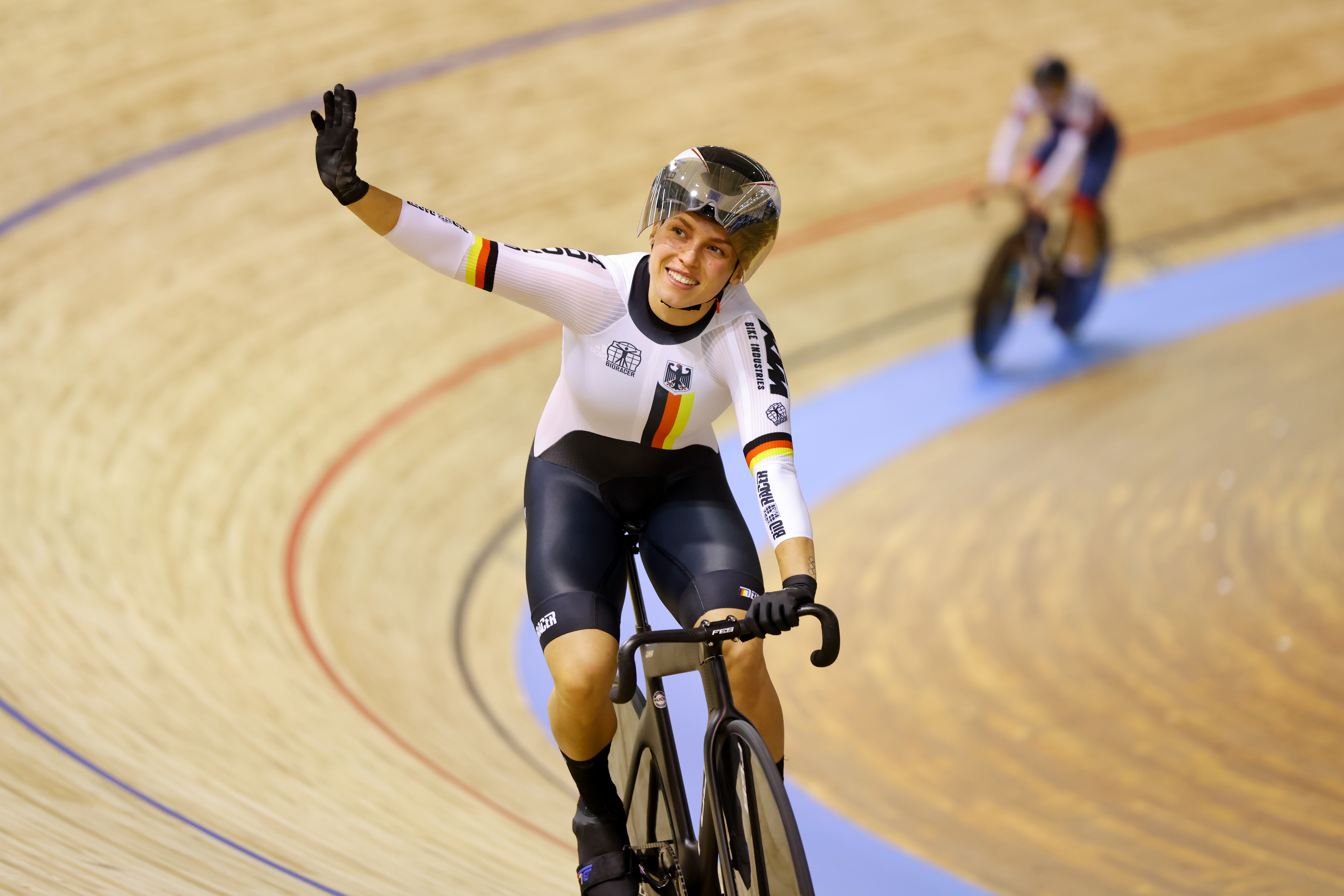 uci track