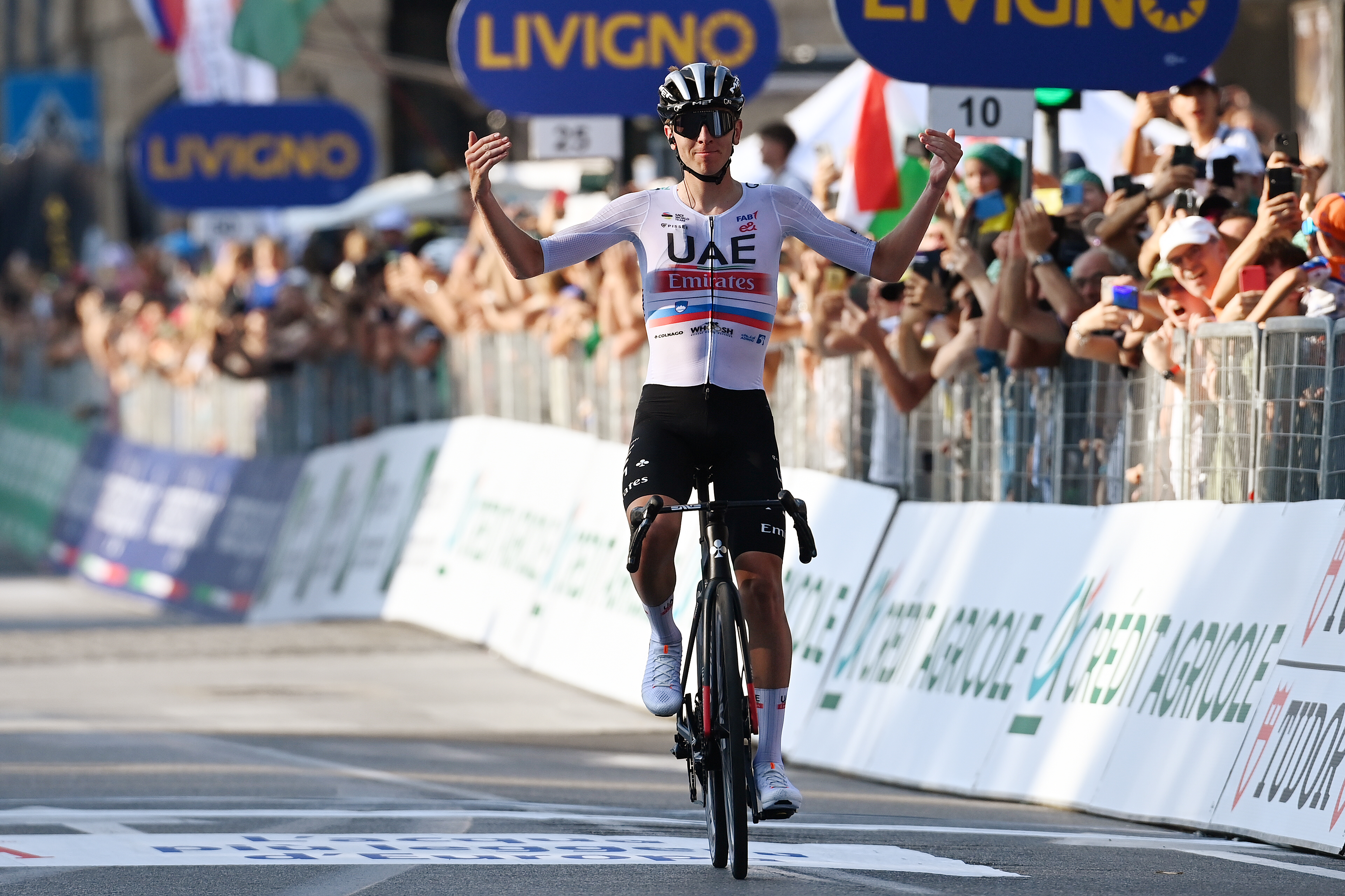 UCI WorldTour Poga ar concludes monumental season in Lombardy UCI