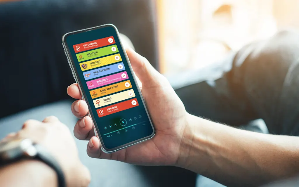 DPG Media zet volgende stap in digitalisering: volledige digitale audio-portfolio programmatic beschikbaar via adpaq