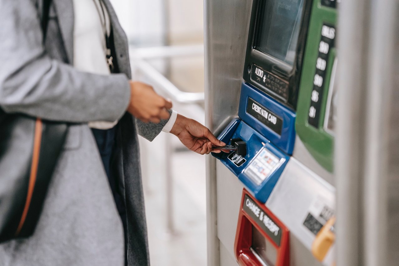 Moving a major retail bank to a brand-new Google Cloud platform