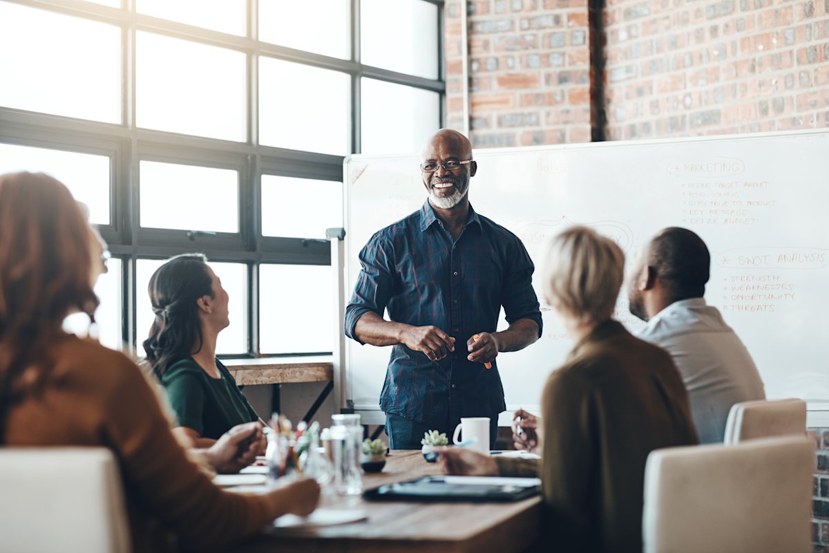 How can CEOs maximize value creation using Generative AI?