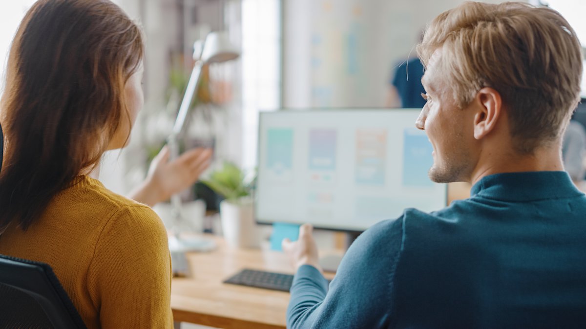 Why the Difference Between Program & Project Management Matters: 5 Critical Success Factors